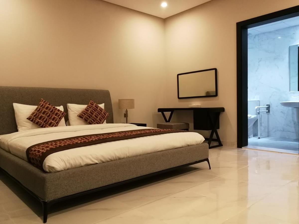 Infinity Juffair Suites Manamah Buitenkant foto