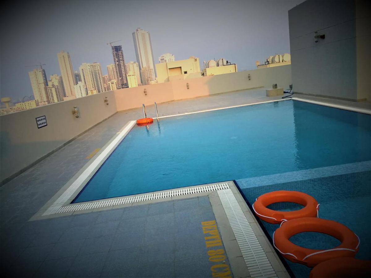 Infinity Juffair Suites Manamah Buitenkant foto