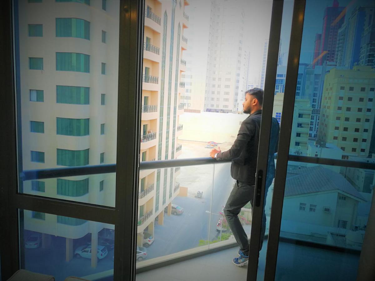 Infinity Juffair Suites Manamah Buitenkant foto
